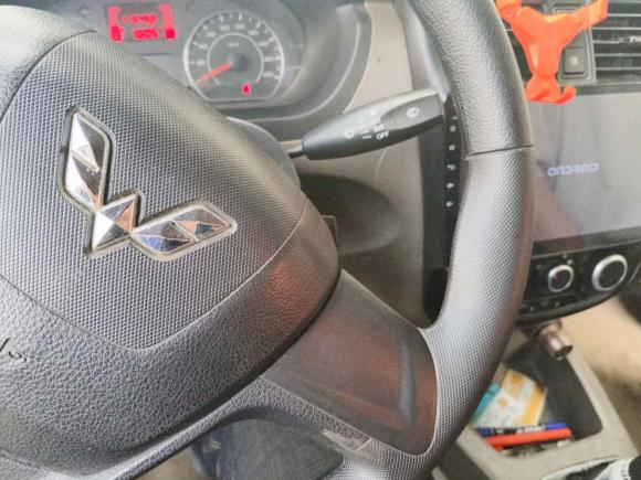 [杭州·浙A] 二手五菱汽车五菱荣光V2015款 1.2L基本型