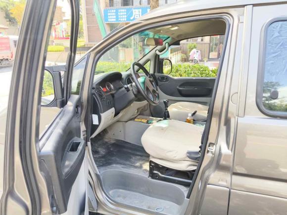 [青岛·鲁B] 二手东风风行菱智2017款 V3 1.5L 7座标准型