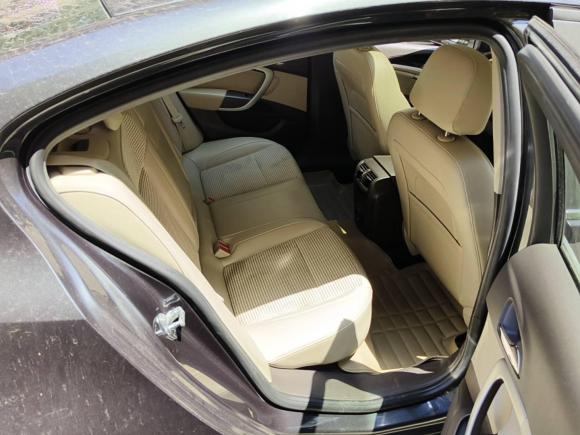 [上海·沪A] 二手别克君威2014款 2.0L 领先时尚型