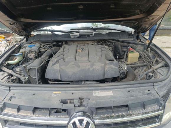 [合肥·皖A] 二手大众途锐2011款 3.0TDI 柴油舒适型