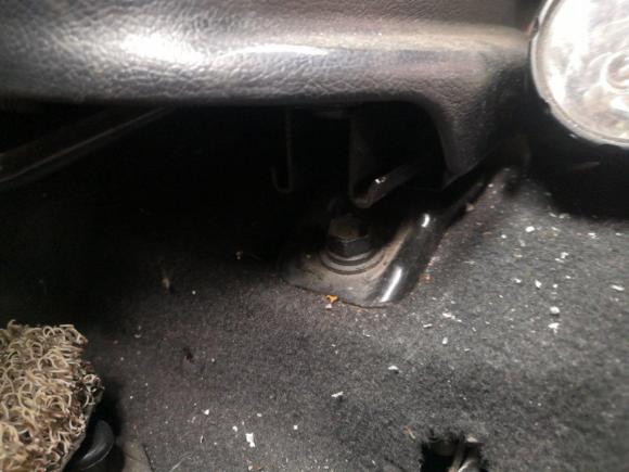 [上海·沪C] 二手现代朗动2012款 1.6L 手动时尚型