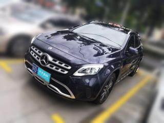 奔驰奔驰GLA2017款 GLA 200 时尚型