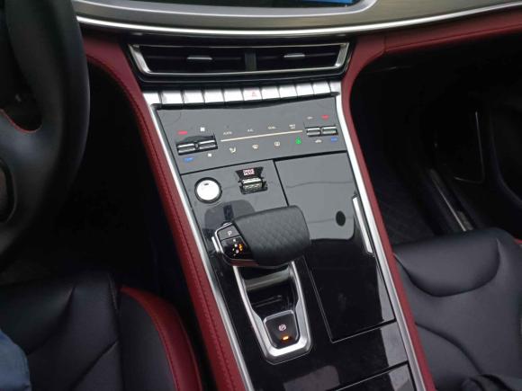 [郑州·豫Q] 二手长安长安CS85 COUPE2023款 1.5T DCT尊贵型