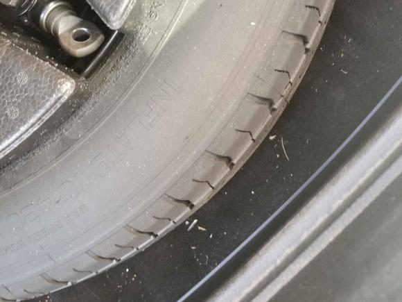 [湖州·浙E] 二手众泰众泰SR92017款 2.0T 手动极致之光版