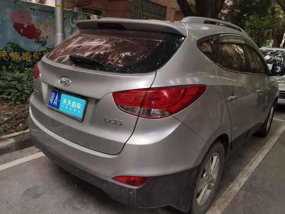 [广州·粤A] 二手现代北京现代ix352010款 2.0L 自动两驱精英版GLS