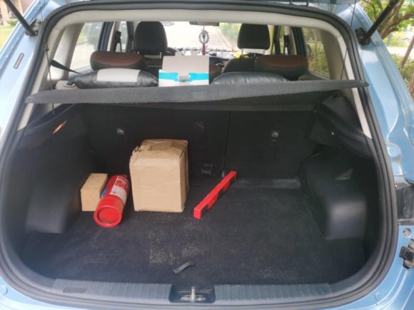 [宁波·浙B] 二手一汽森雅R72016款 1.6L 手动豪华型