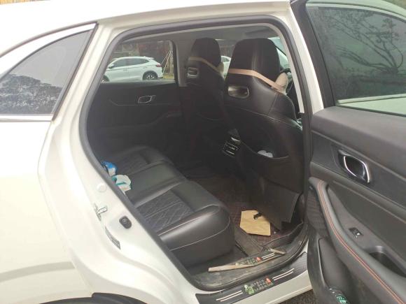 [深圳·桂N] 二手长安长安UNI-K2021款 2.0T 卓越型