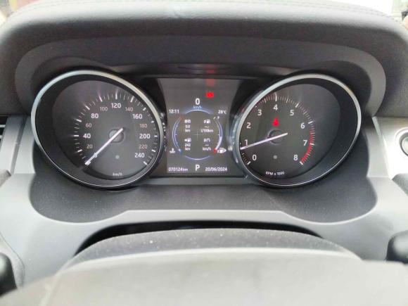 [上海·鄂A] 二手路虎揽胜极光2016款 2.0T SE PLUS 智享版