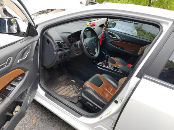 [上海·沪G] 二手比亚迪秦新能源2015款 1.5T 双冠旗舰Plus版