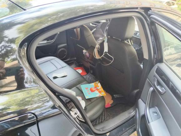 [上海·鄂A] 二手观致观致32014款 三厢 1.6T 自动致臻型