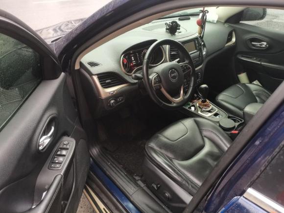 [南昌·赣A] 二手Jeep自由光2016款 2.4L 领先版