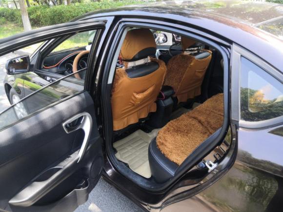 [上海·沪C] 二手东南V5菱致2014款 1.5L 手动舒雅型