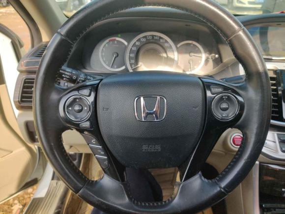 [南京·苏A] 二手本田雅阁2014款 2.4L EX 豪华版