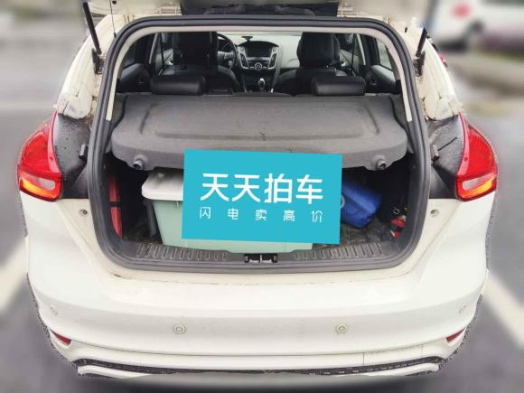 [南京·苏A] 二手福特福克斯2015款 两厢 EcoBoost 180 自动运动型