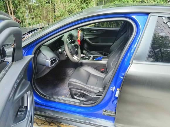 [上海·沪B] 二手捷豹捷豹XEL2020款 2.0T 200PS R-DYNAMIC S进取运动版