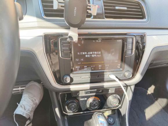 [广州·粤A] 二手大众朗境2017款 230TSI DSG豪华版