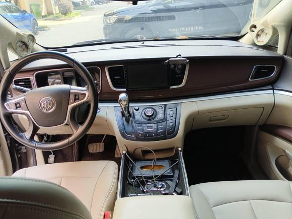 [无锡·苏B] 二手别克别克GL82017款 25S 舒适型 国V