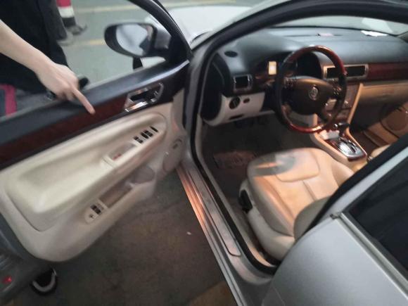 [西安·陕U] 二手大众Passat领驭2009款 1.8T 自动尊品型