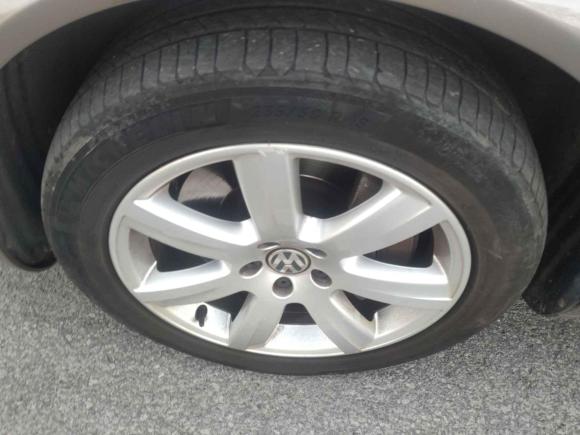 [南通·苏F] 二手大众辉腾2012款 3.0L 商务型