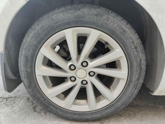 [深圳·赣D] 二手别克威朗2018款 三厢 15S 自动领先型