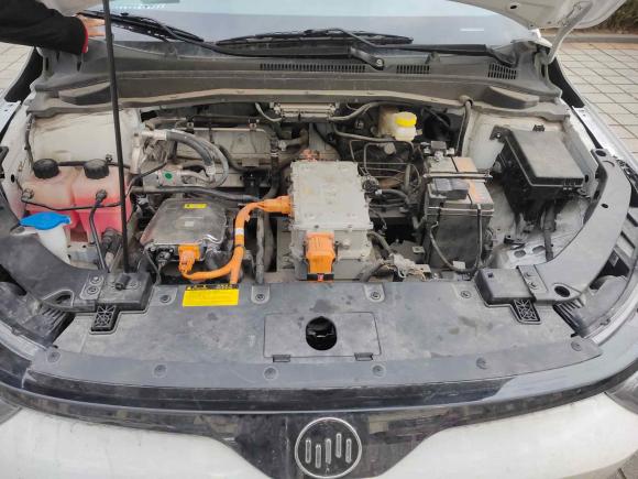 [青岛·鲁B] 二手威马汽车威马E.52021款 500 即客行