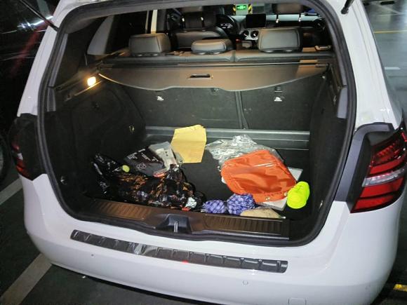 [上海·沪B] 二手奔驰奔驰B级2015款 B 200 豪华型