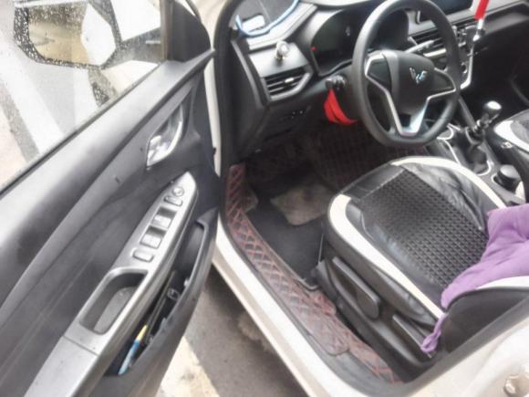 [嘉兴·浙F] 二手五菱汽车五菱宏光S32018款 1.5T 手动舒适型 国V