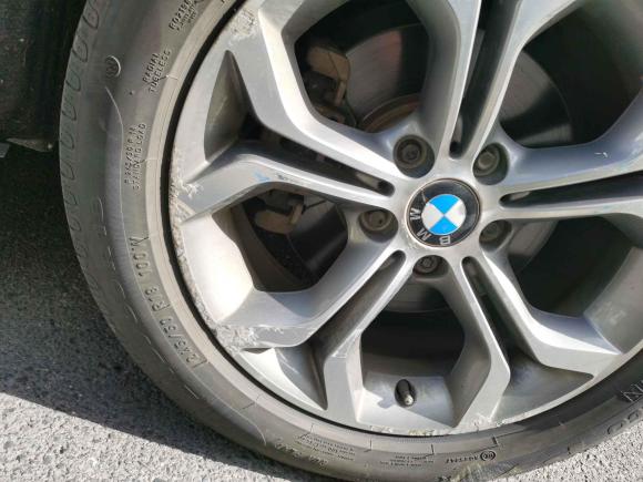 [上海·苏M] 二手宝马宝马X32014款 xDrive20i X设计套装
