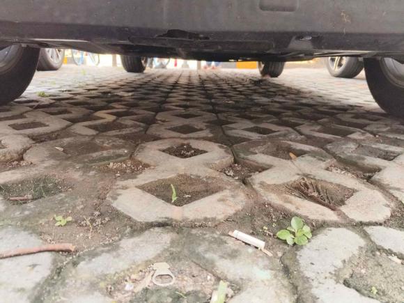 [上海·鲁Q] 二手哈弗哈弗H62018款 红标 运动版 1.5T 手动两驱精英型