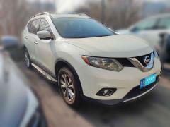 [青岛·鲁B] 日产奇骏2014款 2.0L CVT舒适版 2WD