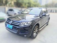 [济南·鲁A] 大众途锐2011款 3.0TSI 高配型