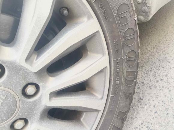 [深圳·粤S] 二手哈弗哈弗H62015款 运动版 1.5T 自动两驱豪华型