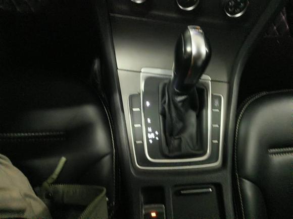 [上海·沪C] 二手大众高尔夫2015款 1.4TSI 自动舒适型
