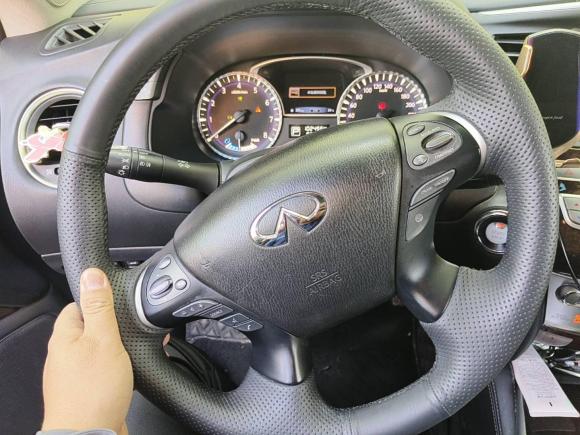 [北京·京N] 二手英菲尼迪英菲尼迪QX602016款 2.5 S/C Hybrid 四驱全能版 国V