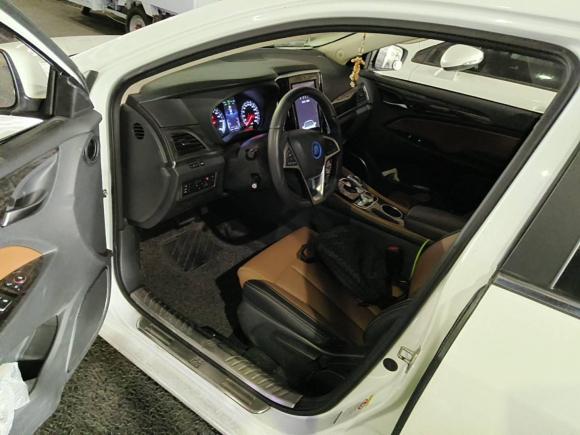 [成都·川A] 二手比亚迪秦新能源2017款 1.5T 尊贵型