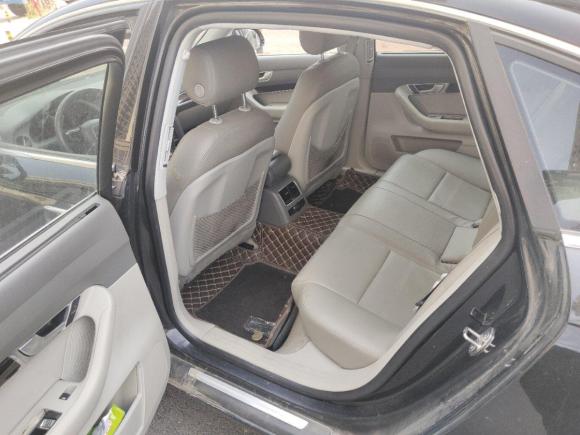 [武汉·鄂A] 二手奥迪奥迪A6L2010款 2.0 TFSI 自动标准型