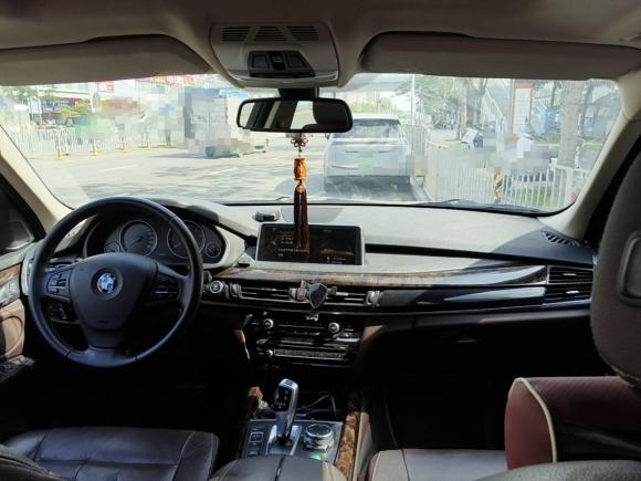 [深圳·粤B] 二手宝马宝马X52015款 xDrive28i