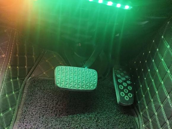 [青岛·鲁B] 二手别克君越2016款 28T 豪华型