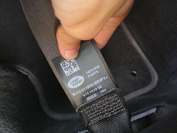 [深圳·粤B] 二手路虎揽胜极光2013款 2.0T 3门耀动版