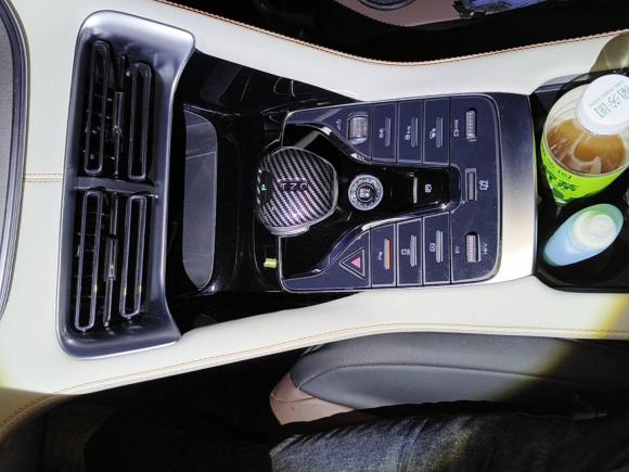 [上海·沪A] 二手比亚迪宋PLUS新能源2021款 DM-i 110KM 旗舰型