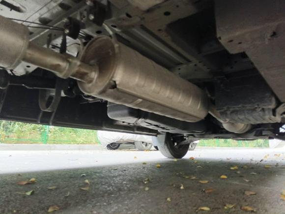 [杭州·浙A] 二手福田图雅诺2022款 2.0T手动通途多功能长轴中顶后单胎5/6/7/9座4F20TC3