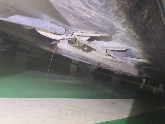 [合肥·皖A] 二手铃木雨燕2013款 1.5L 自动标准版