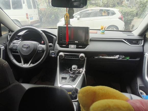 [上海·沪B] 二手丰田RAV4荣放2021款 2.0L CVT两驱风尚PLUS版