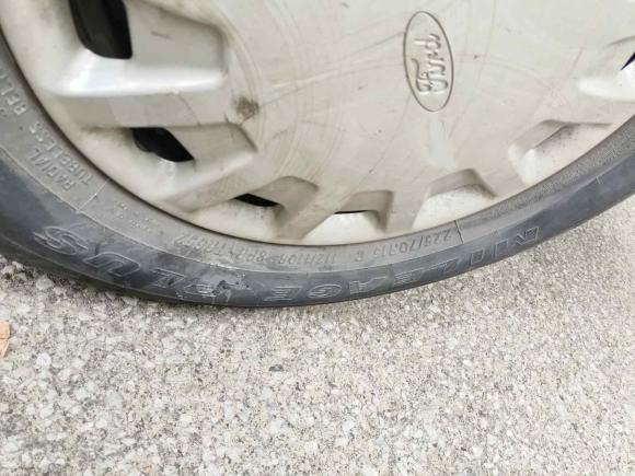 [无锡·苏B] 二手福特经典全顺2009款 2.8T柴油多功能型长轴中顶JX493ZLQ3