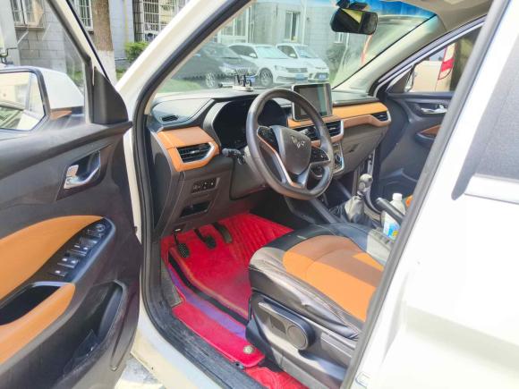 [上海·云C] 二手五菱汽车五菱宏光S32018款 1.5L 手动豪华型 国V