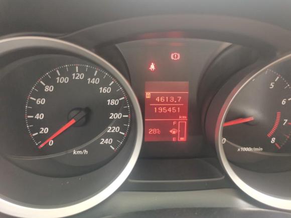 [深圳·苏A] 二手三菱翼神2011款 致炫版 2.0L 手动舒适型