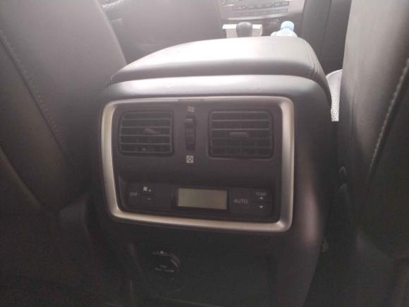 [常州·苏D] 二手英菲尼迪英菲尼迪QX602014款 2.5 S/C Hybrid 两驱卓越版