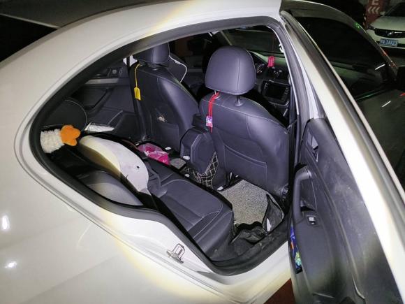 [南昌·赣L] 二手大众朗逸2017款 1.6L 自动舒适版