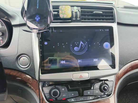 [成都·川G] 二手哈弗哈弗H62015款 改款 运动版 1.5T 手动两驱精英型