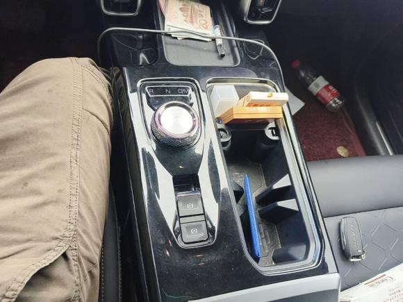 [苏州·苏U] 二手哈弗哈弗大狗2022款 1.5T DCT两驱马犬版